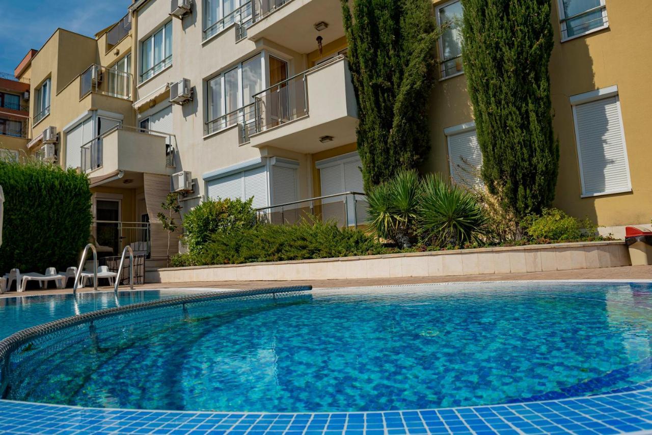 Menada Belle View Apartments Sveti Vlas Exterior foto