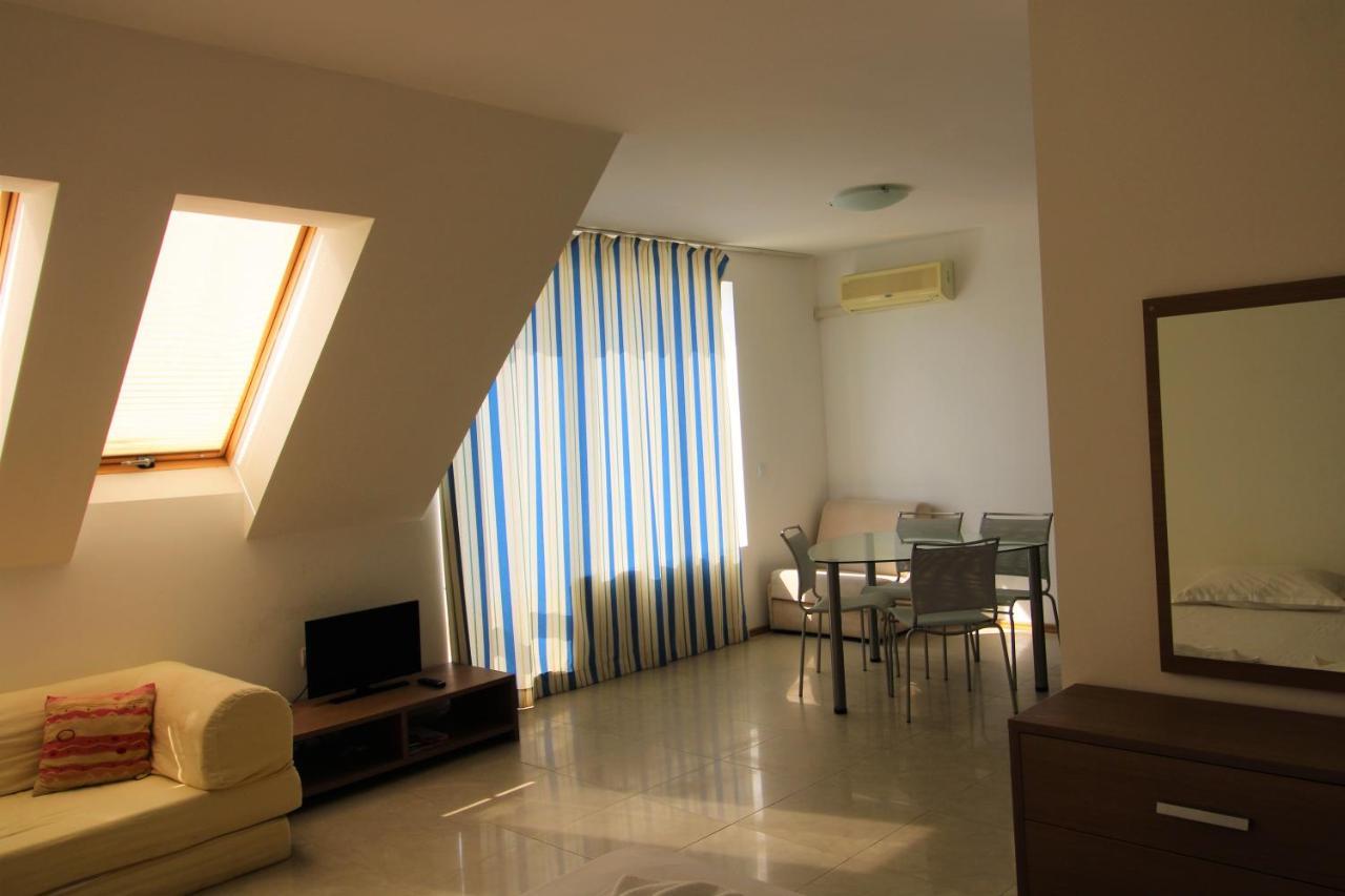 Menada Belle View Apartments Sveti Vlas Exterior foto
